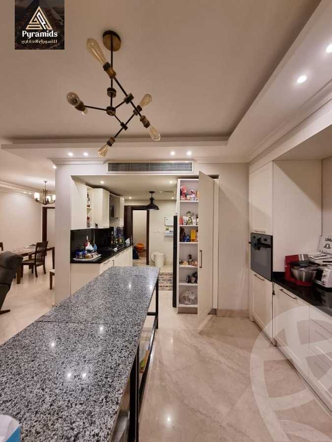 https://aqarmap.com.eg/en/listing/6123710-for-rent-cairo-el-sheikh-zayed-city-compounds-kmbwnd-wyst-twn-swdyk
