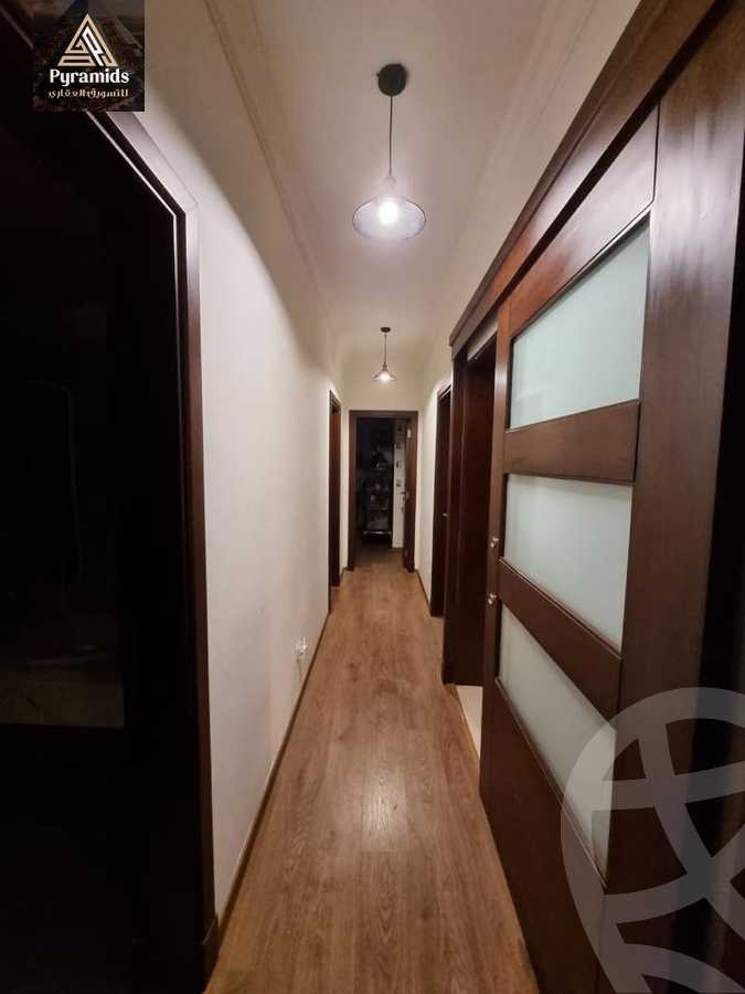 https://aqarmap.com.eg/en/listing/6123710-for-rent-cairo-el-sheikh-zayed-city-compounds-kmbwnd-wyst-twn-swdyk