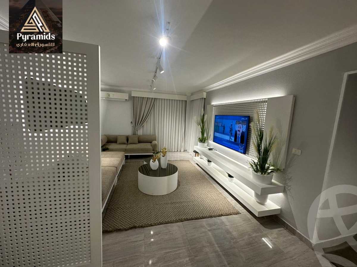 https://aqarmap.com.eg/en/listing/6137948-for-rent-cairo-6th-of-october-compounds-jn-ktwbr