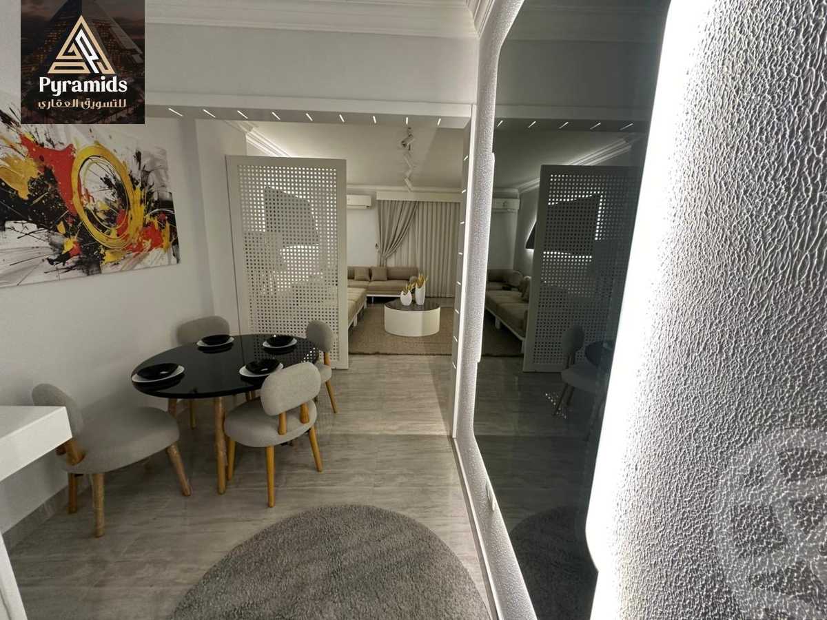 https://aqarmap.com.eg/en/listing/6137948-for-rent-cairo-6th-of-october-compounds-jn-ktwbr