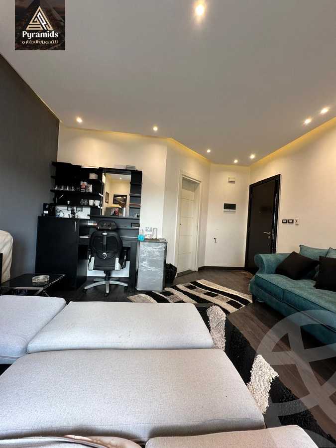 https://aqarmap.com.eg/en/listing/6143951-for-rent-cairo-6th-of-october-compounds-palm-valley