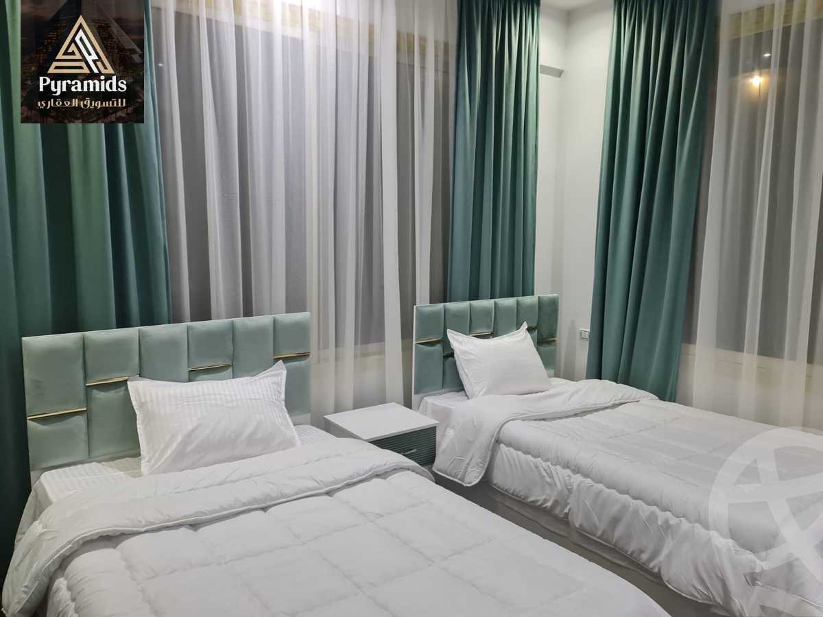 https://aqarmap.com.eg/ar/listing/6202290-for-rent-cairo-el-sheikh-zayed-city-compounds-el-yasmeen-compound