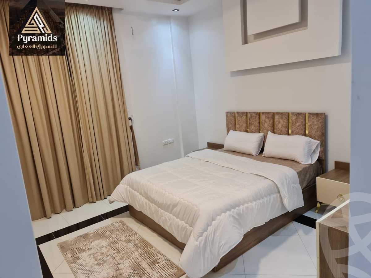 https://aqarmap.com.eg/ar/listing/6202290-for-rent-cairo-el-sheikh-zayed-city-compounds-el-yasmeen-compound