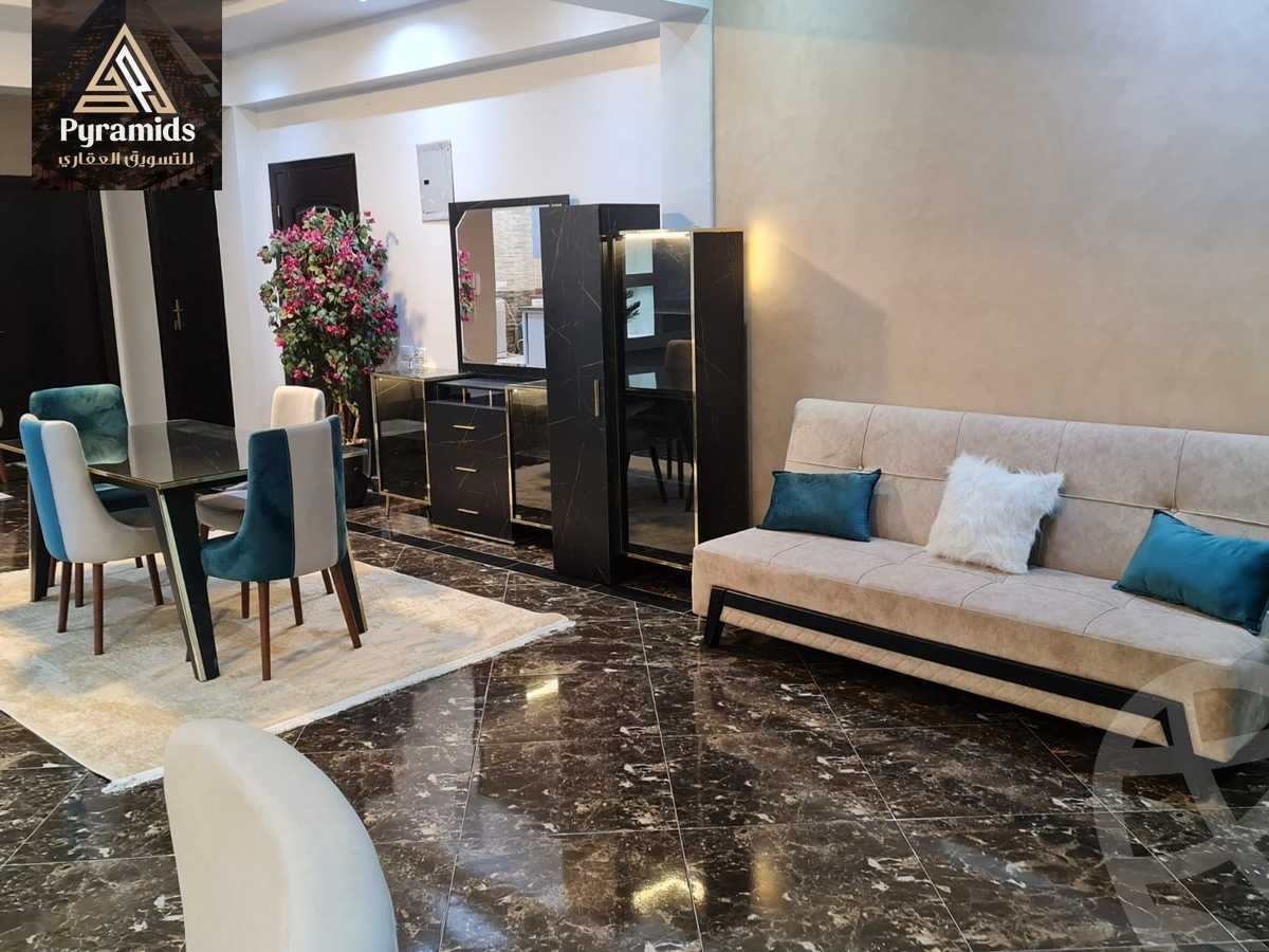 https://aqarmap.com.eg/ar/listing/6202290-for-rent-cairo-el-sheikh-zayed-city-compounds-el-yasmeen-compound