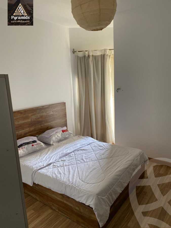 https://aqarmap.com.eg/en/listing/6208581-for-rent-cairo-el-sheikh-zayed-city-compounds-dh-drys