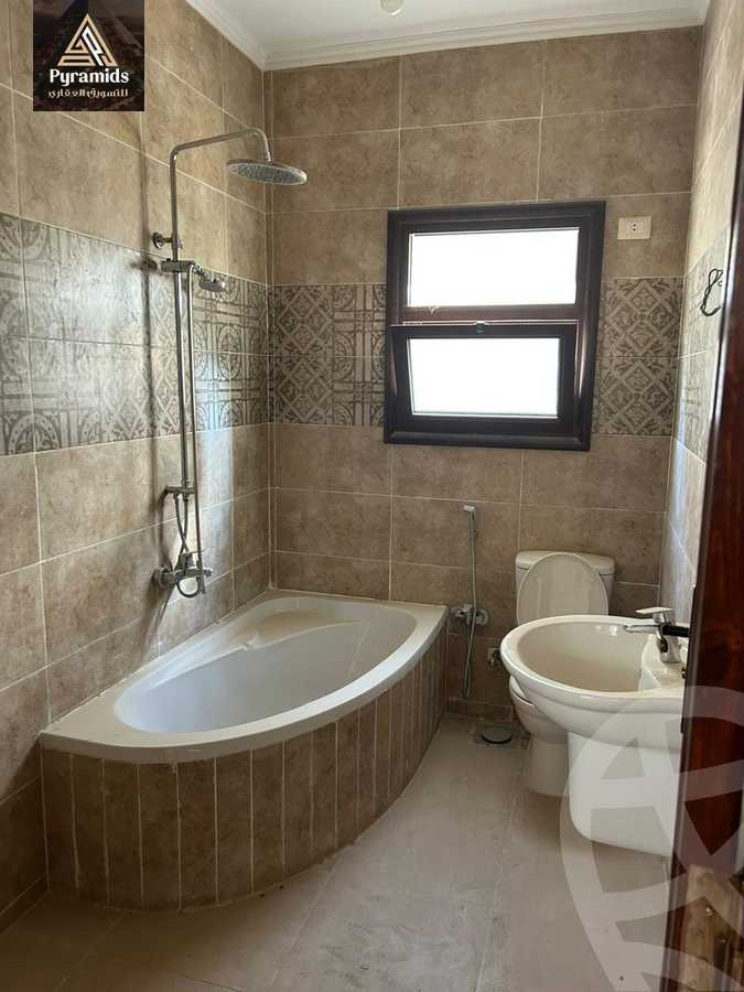 https://aqarmap.com.eg/ar/listing/6229413-for-rent-cairo-6th-of-october-compounds-green-4