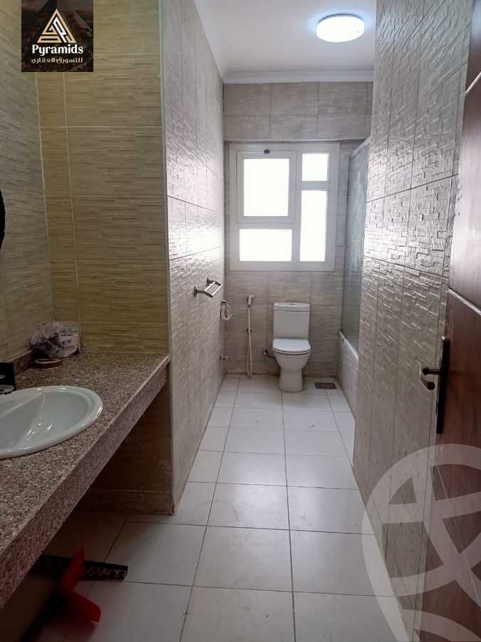 https://aqarmap.com.eg/en/listing/6248502-for-rent-cairo-6th-of-october-compounds-blm-hylz-bmbw-kstnshn