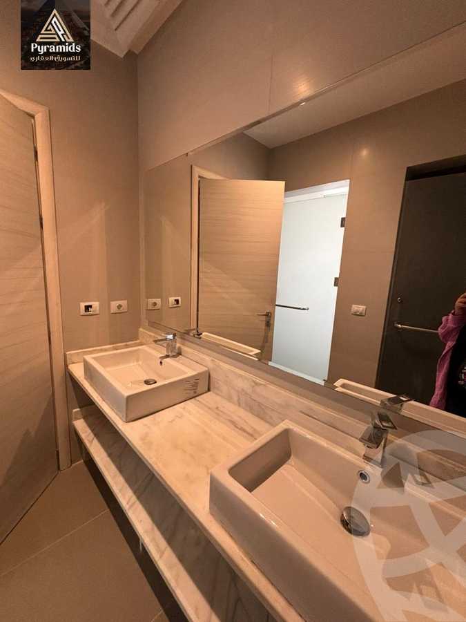 https://aqarmap.com.eg/ar/listing/6248727-for-rent-cairo-el-sheikh-zayed-city-compounds-kmbwnd-ljry-swdyk