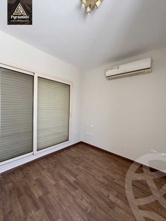 https://aqarmap.com.eg/ar/listing/6248727-for-rent-cairo-el-sheikh-zayed-city-compounds-kmbwnd-ljry-swdyk