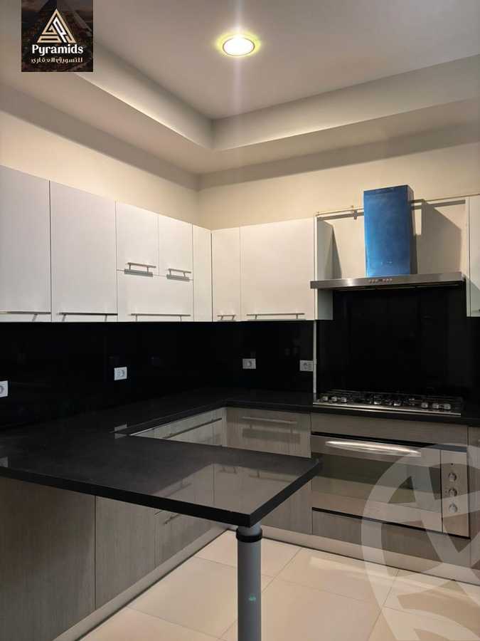 https://aqarmap.com.eg/ar/listing/6248727-for-rent-cairo-el-sheikh-zayed-city-compounds-kmbwnd-ljry-swdyk