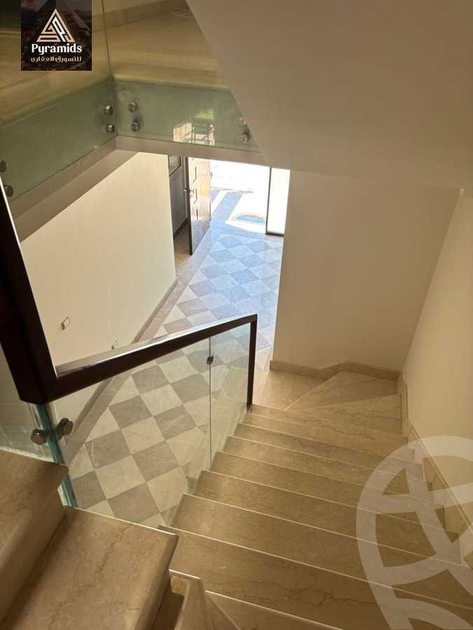 https://aqarmap.com.eg/ar/listing/6248727-for-rent-cairo-el-sheikh-zayed-city-compounds-kmbwnd-ljry-swdyk