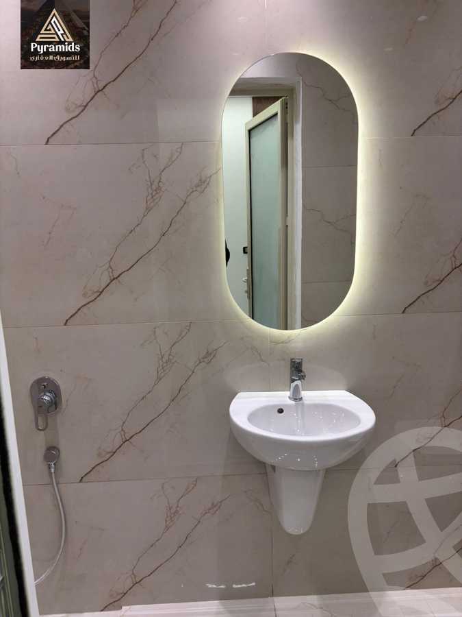https://aqarmap.com.eg/ar/listing/6258157-for-rent-cairo-6th-of-october-compounds-october-plaza