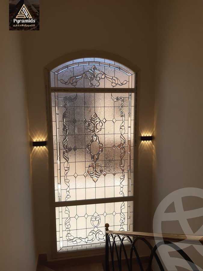 https://aqarmap.com.eg/ar/listing/6324849-for-rent-cairo-6th-of-october-compounds-pyramids-walk