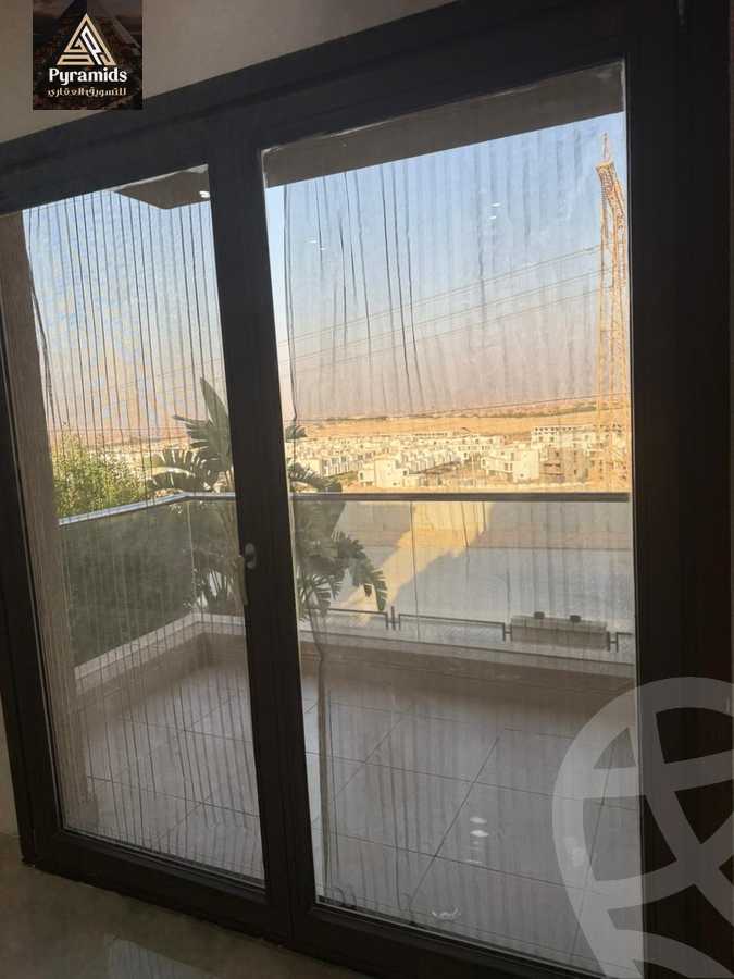 https://aqarmap.com.eg/ar/listing/6329067-for-rent-cairo-6th-of-october-compounds-pyramids-heights