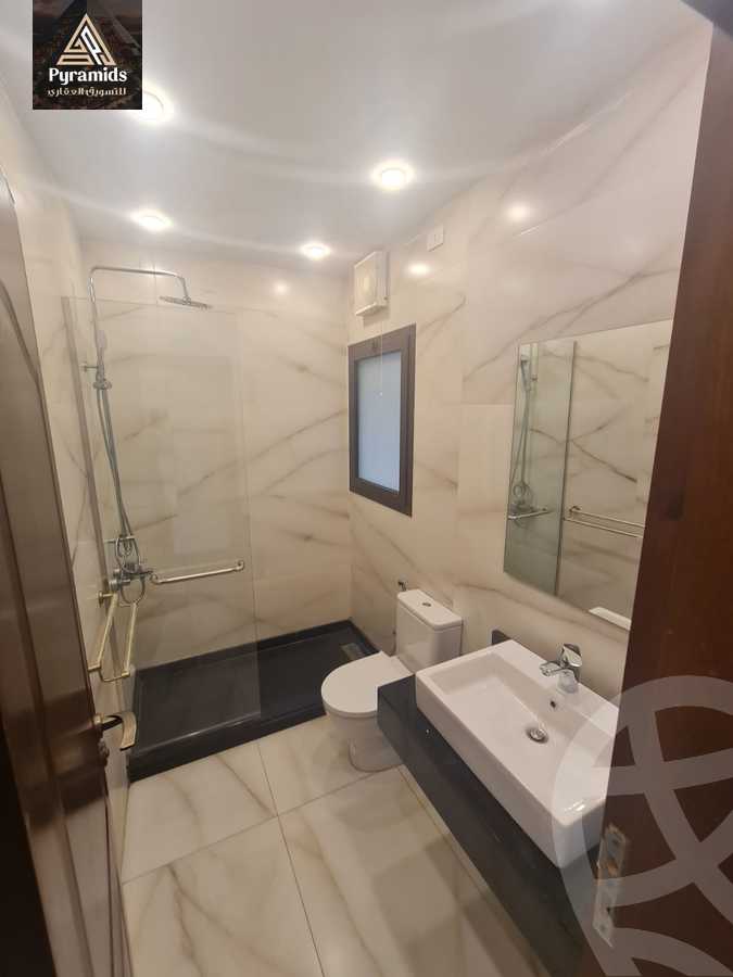 https://aqarmap.com.eg/ar/listing/6334158-for-rent-cairo-el-sheikh-zayed-city-compounds-kmbwnd-wn-16-swdyk