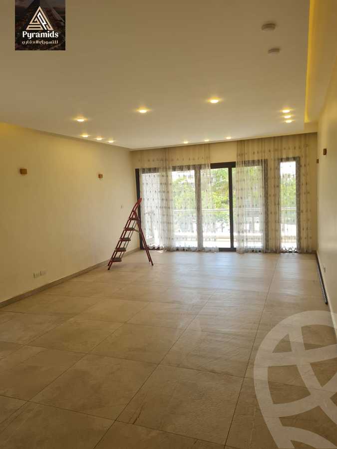 https://aqarmap.com.eg/ar/listing/6334158-for-rent-cairo-el-sheikh-zayed-city-compounds-kmbwnd-wn-16-swdyk
