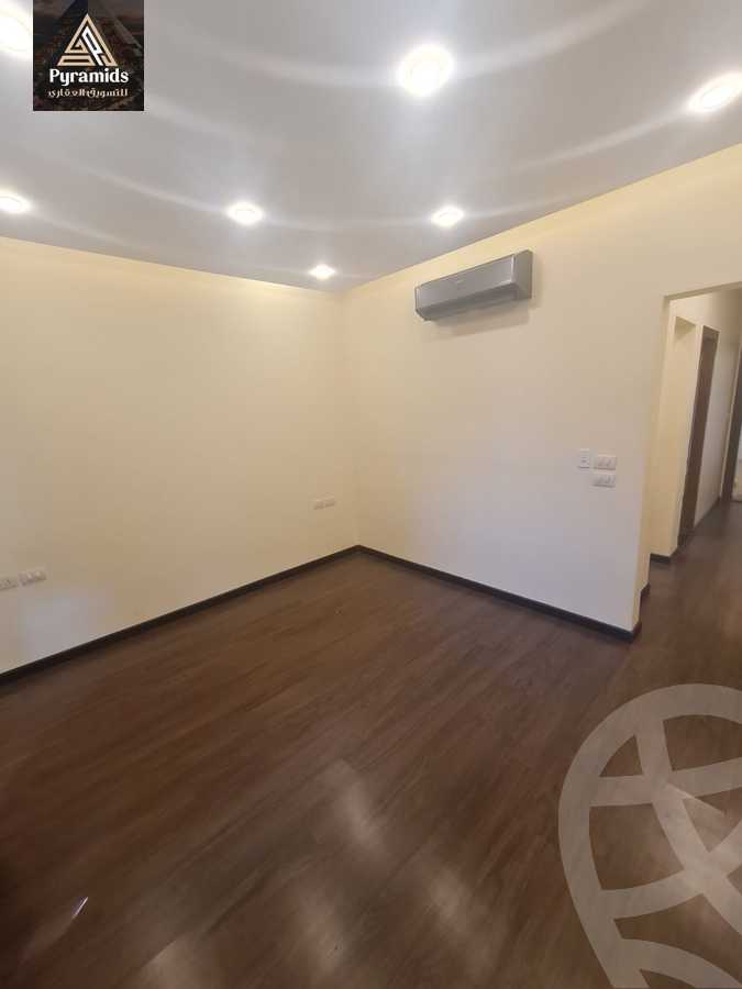 https://aqarmap.com.eg/ar/listing/6334158-for-rent-cairo-el-sheikh-zayed-city-compounds-kmbwnd-wn-16-swdyk