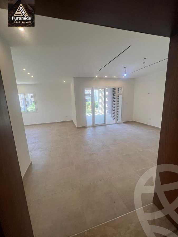 https://aqarmap.com.eg/en/listing/6350774-for-rent-cairo-6th-of-october-compounds-october-plaza
