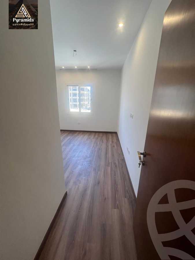 https://aqarmap.com.eg/en/listing/6350774-for-rent-cairo-6th-of-october-compounds-october-plaza