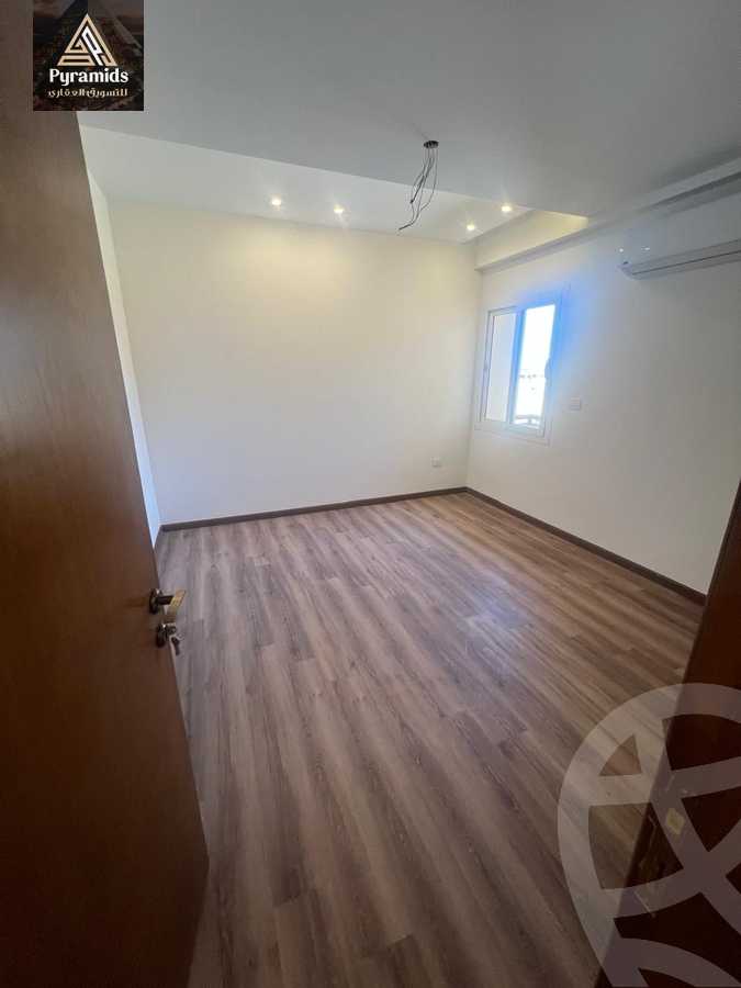 https://aqarmap.com.eg/en/listing/6350774-for-rent-cairo-6th-of-october-compounds-october-plaza