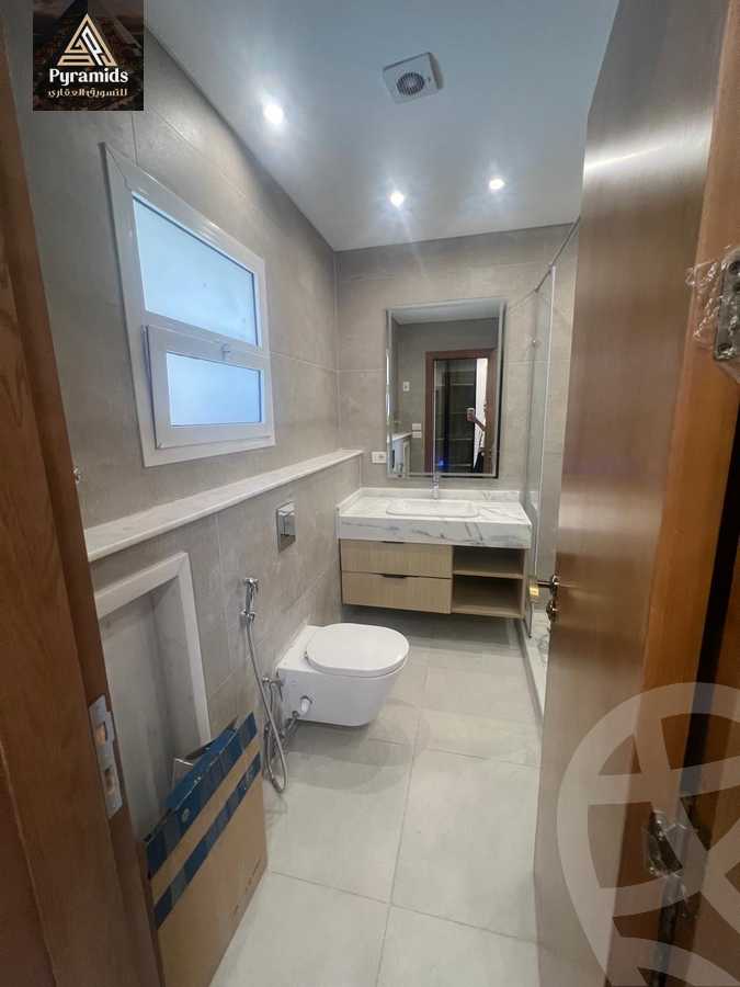 https://aqarmap.com.eg/en/listing/6350774-for-rent-cairo-6th-of-october-compounds-october-plaza