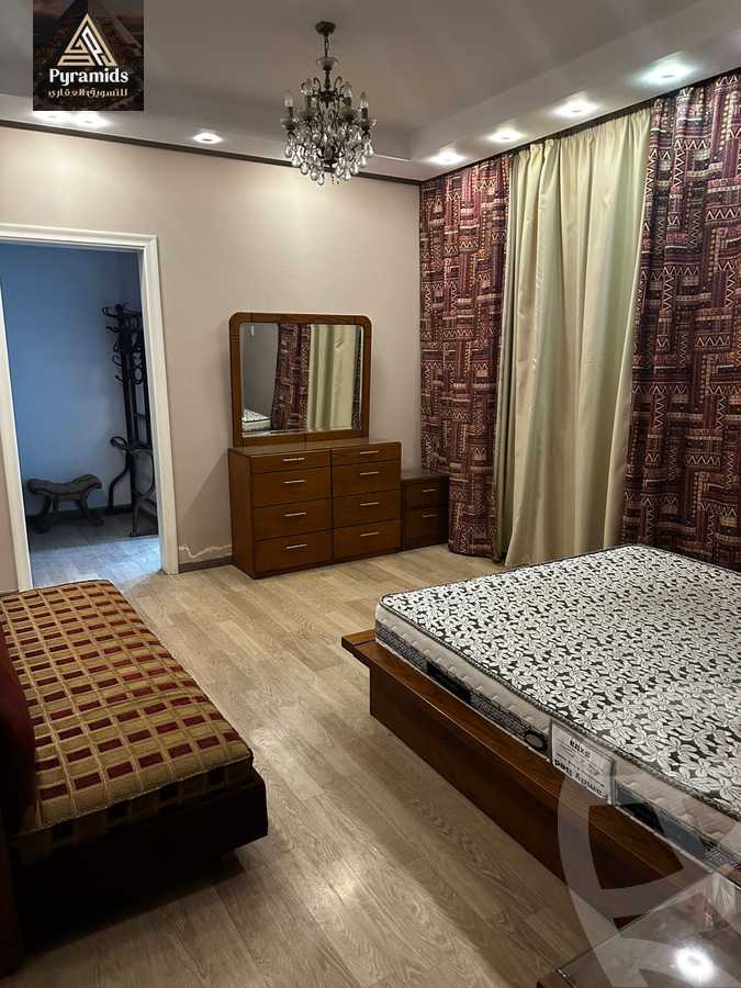 https://aqarmap.com.eg/en/listing/6352197-for-rent-cairo-el-sheikh-zayed-city-compounds-kmbwnd-wyst-twn-swdyk