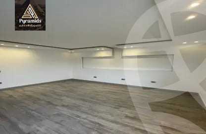 https://aqarmap.com.eg/en/listing/6364009-for-rent-cairo-el-sheikh-zayed-city-compounds-zayed-dunes