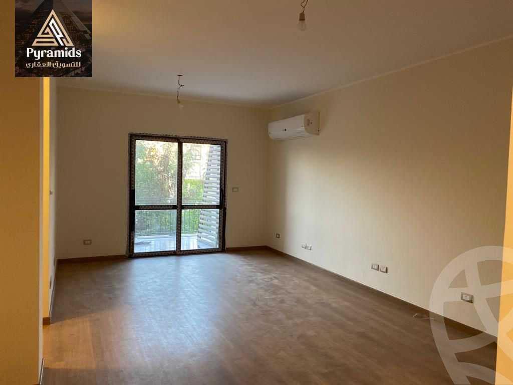 https://aqarmap.com.eg/en/listing/6389511-for-rent-cairo-el-sheikh-zayed-city-compounds-kmbwnd-wyst-twn-swdyk