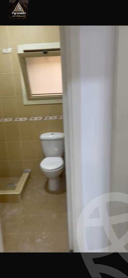 https://aqarmap.com.eg/en/listing/6429596-for-rent-cairo-6th-of-october-compounds-dream-land-lake-dream-dream-land-compound