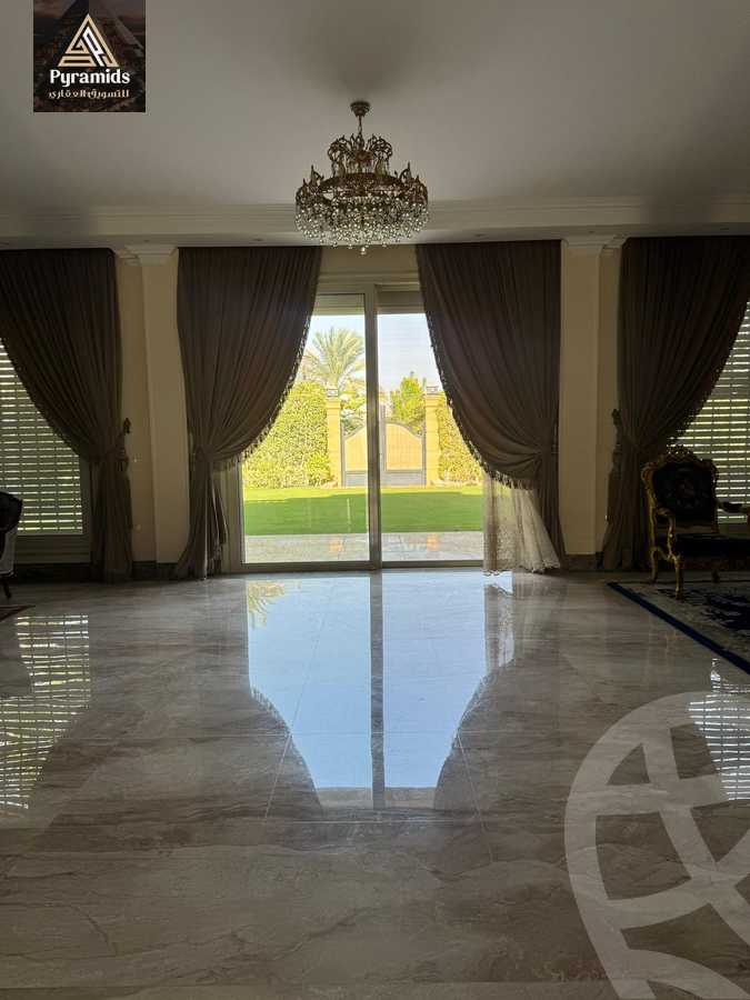 https://aqarmap.com.eg/en/listing/6457885-for-rent-cairo-el-sheikh-zayed-city-compounds-royal-city