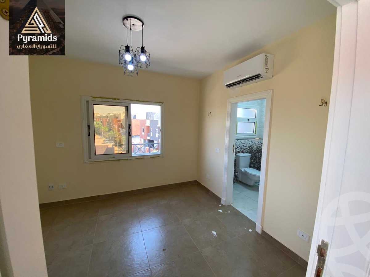 https://aqarmap.com.eg/en/listing/6516544-for-rent-cairo-el-sheikh-zayed-city-compounds-continental-residence
