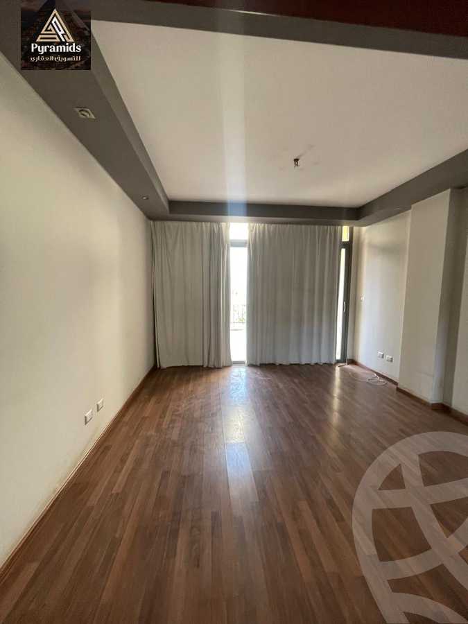 https://aqarmap.com.eg/ar/listing/6551289-for-rent-cairo-el-sheikh-zayed-city-compounds-kmbwnd-ljry-swdyk