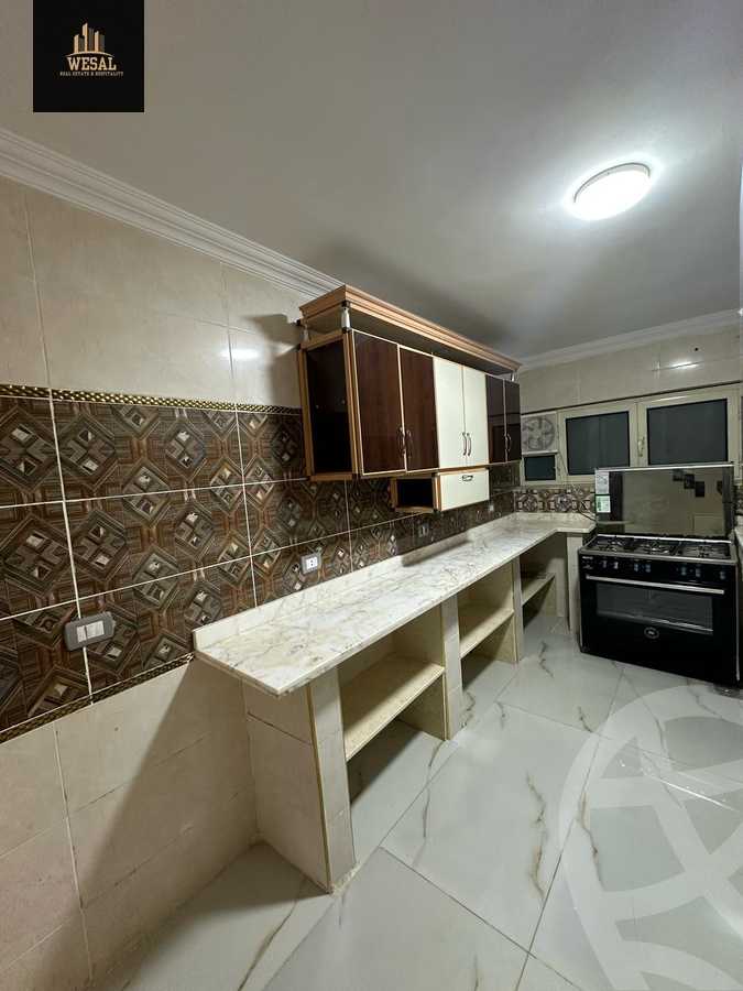 https://aqarmap.com.eg/en/listing/5967528-for-rent-cairo-6th-of-october-featured-neighborhood-el-motamayez-neighborhood-al-centar-al-togari-st