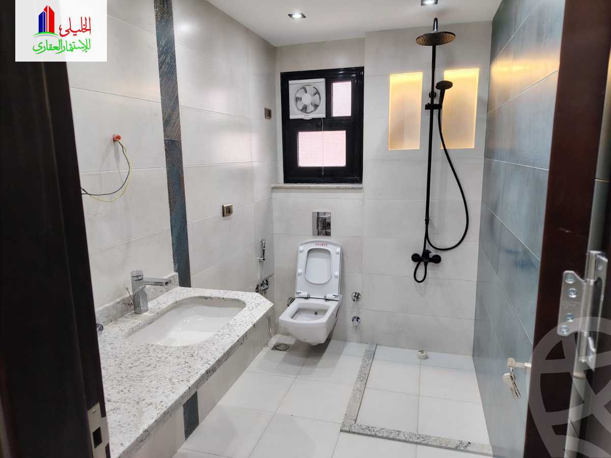 https://aqarmap.com.eg/en/listing/6018168-for-sale-cairo-shoubra-el-sahel-rateb-st