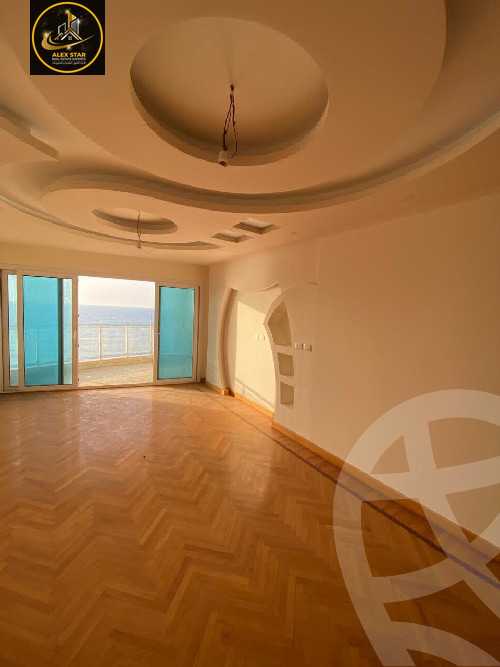 https://aqarmap.com.eg/ar/listing/5902625-for-rent-alexandria-stanley-el-geish-rd