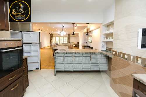 https://aqarmap.com.eg/en/listing/5926367-for-rent-alexandria-kafr-abdo-sant-square-st