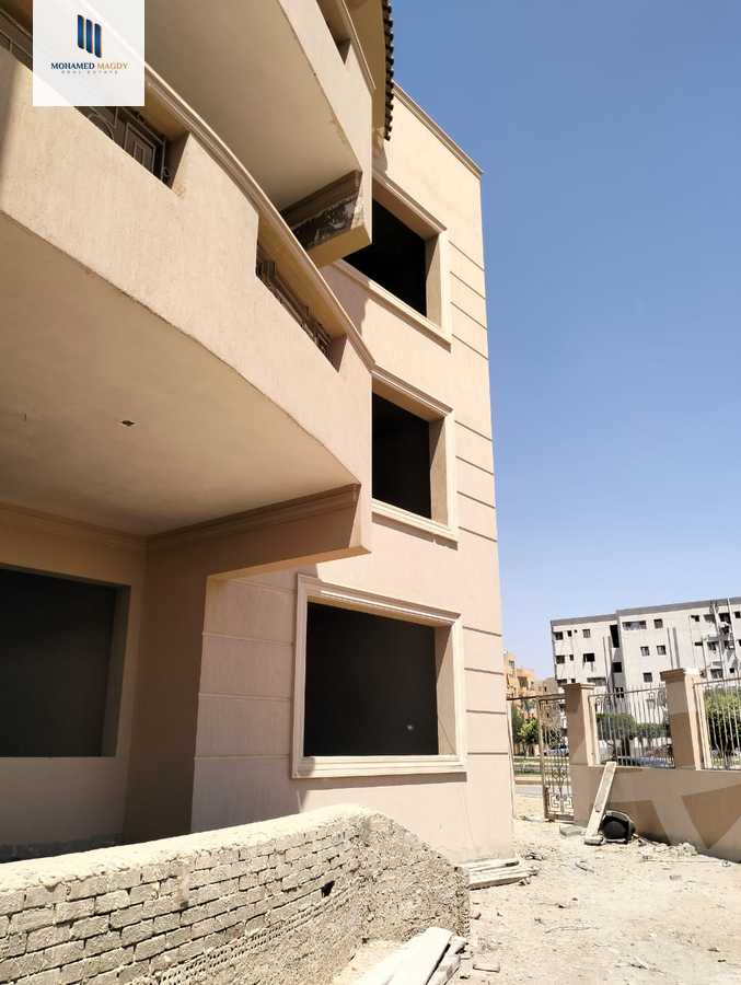 https://aqarmap.com.eg/ar/listing/4092240-for-sale-cairo-el-sheikh-zayed-city-el-hay-el-khames-lhy-lkhms