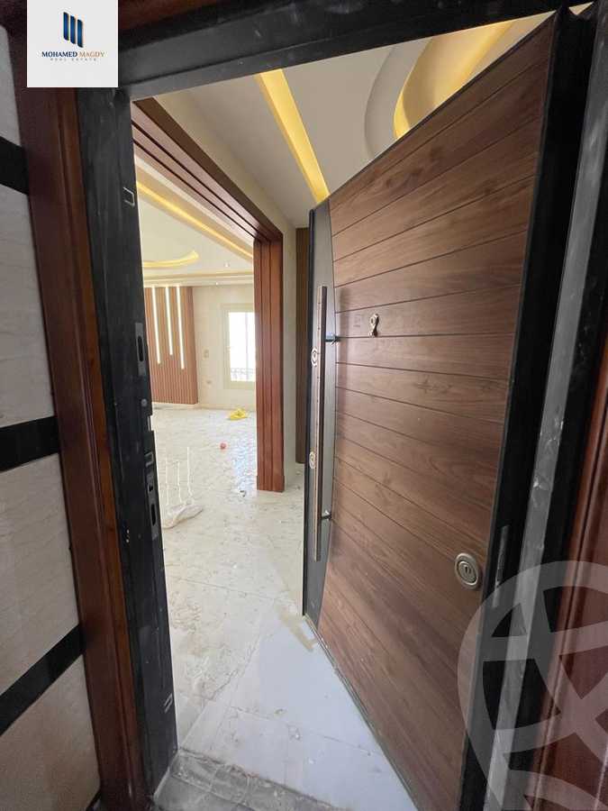 https://aqarmap.com.eg/ar/listing/4130865-for-rent-cairo-6th-of-october-featured-neighborhood-sixth-touristic-village-al-wageh-street