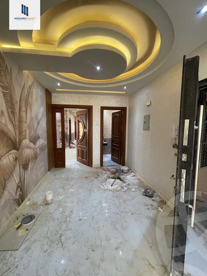 https://aqarmap.com.eg/ar/listing/4130865-for-rent-cairo-6th-of-october-featured-neighborhood-sixth-touristic-village-al-wageh-street
