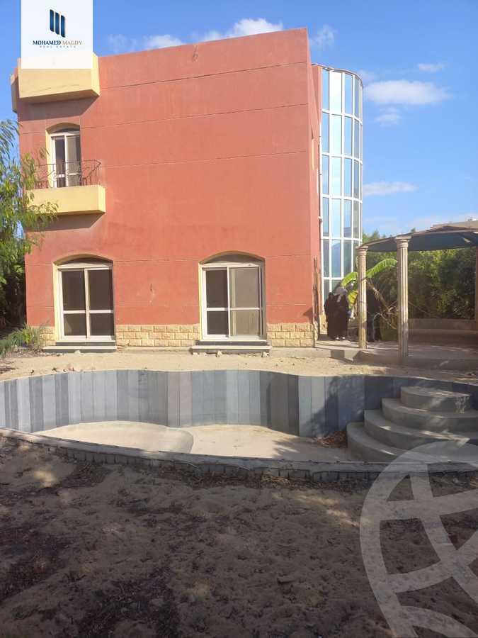 https://aqarmap.com.eg/en/listing/4151186-for-sale-cairo-6th-of-october-compounds-utopia-1