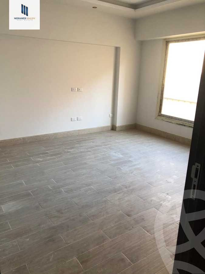 https://aqarmap.com.eg/en/listing/4228764-for-sale-cairo-6th-of-october-compound-garden-hills