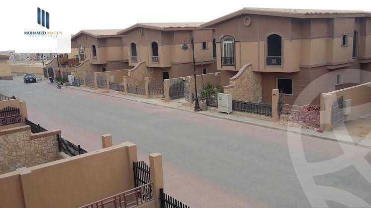 https://aqarmap.com.eg/en/listing/4284506-for-sale-cairo-6th-of-october-compounds-pyramids-walk