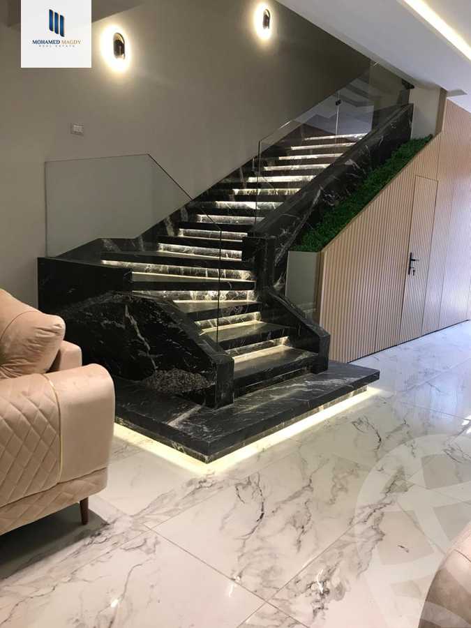https://aqarmap.com.eg/ar/listing/4334234-for-sale-cairo-6th-of-october-compound-palm-hills-october