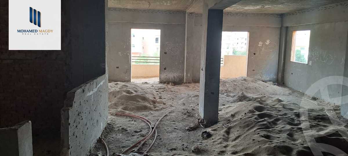 https://aqarmap.com.eg/ar/listing/4344671-for-sale-cairo-6th-of-october-el-ahyaa-neighborhood-1st-al-maahad-from-al-sentral-st