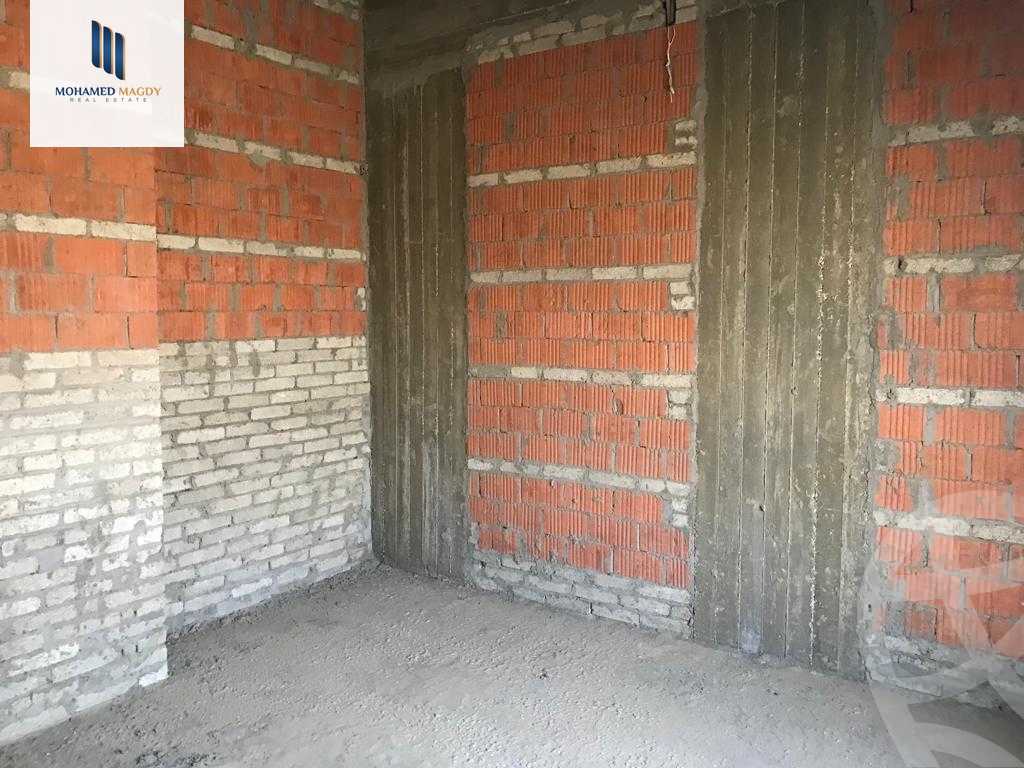 https://aqarmap.com.eg/en/listing/5691659-for-sale-cairo-el-sheikh-zayed-city-compounds-etapa
