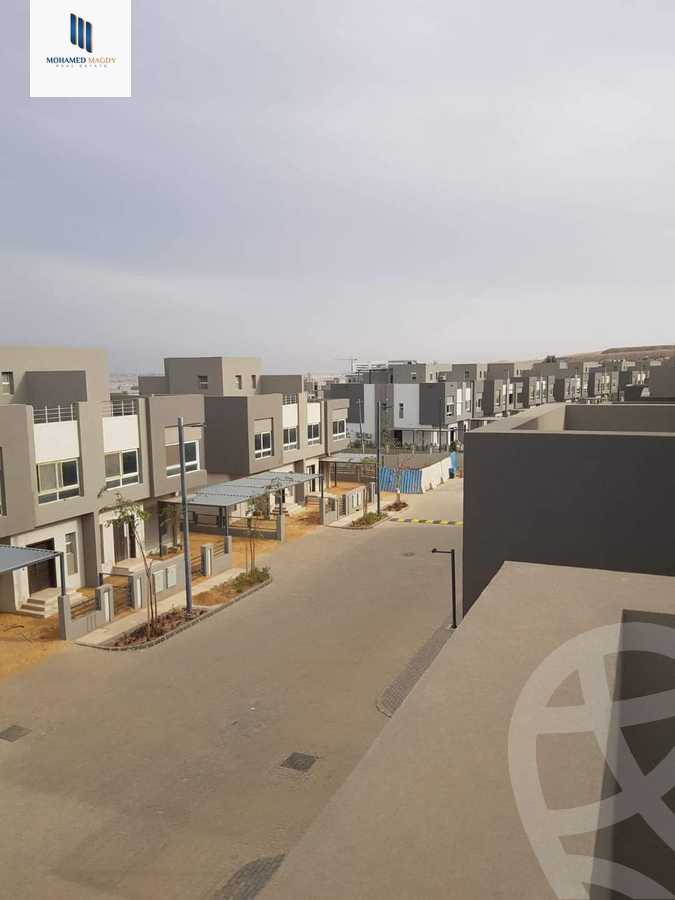 https://aqarmap.com.eg/en/listing/5691905-for-sale-cairo-el-sheikh-zayed-city-compounds-etapa