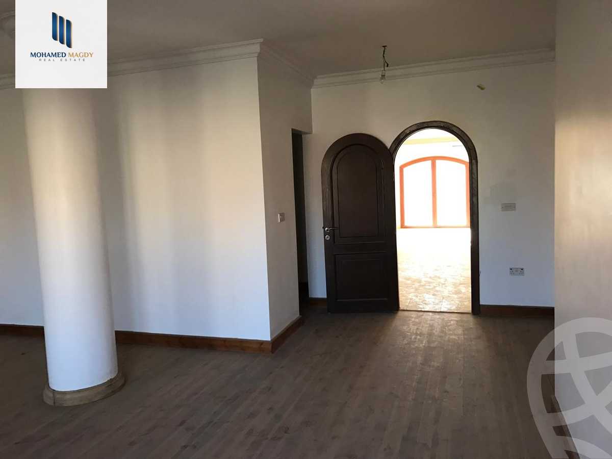 https://aqarmap.com.eg/en/listing/5692188-for-sale-cairo-6th-of-october-garb-someed-neighborhood-10th-makkah-al-mokarama-st