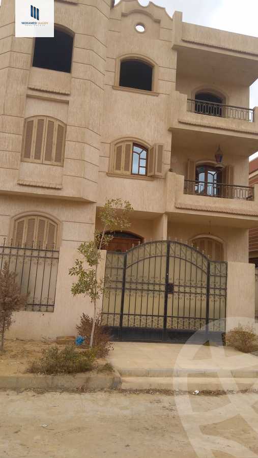 https://aqarmap.com.eg/en/listing/5692235-for-sale-cairo-6th-of-october-garb-someed-neighborhood-8th