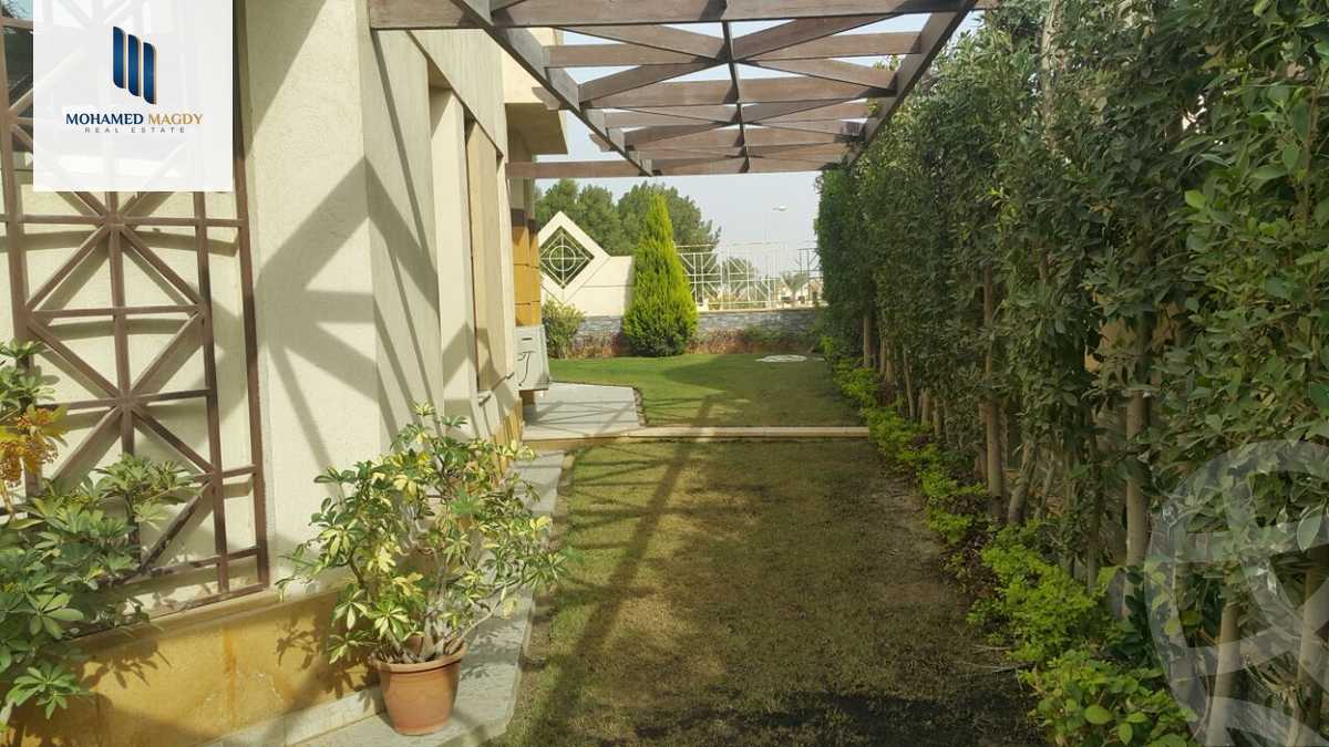 https://aqarmap.com.eg/en/listing/5692295-for-sale-cairo-el-sheikh-zayed-city-compounds-rich-mont