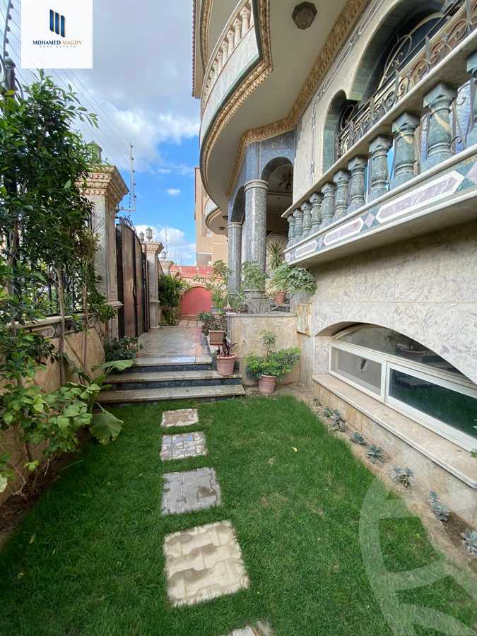 https://aqarmap.com.eg/ar/listing/5692336-for-sale-cairo-6th-of-october-garb-someed-neighborhood-12th